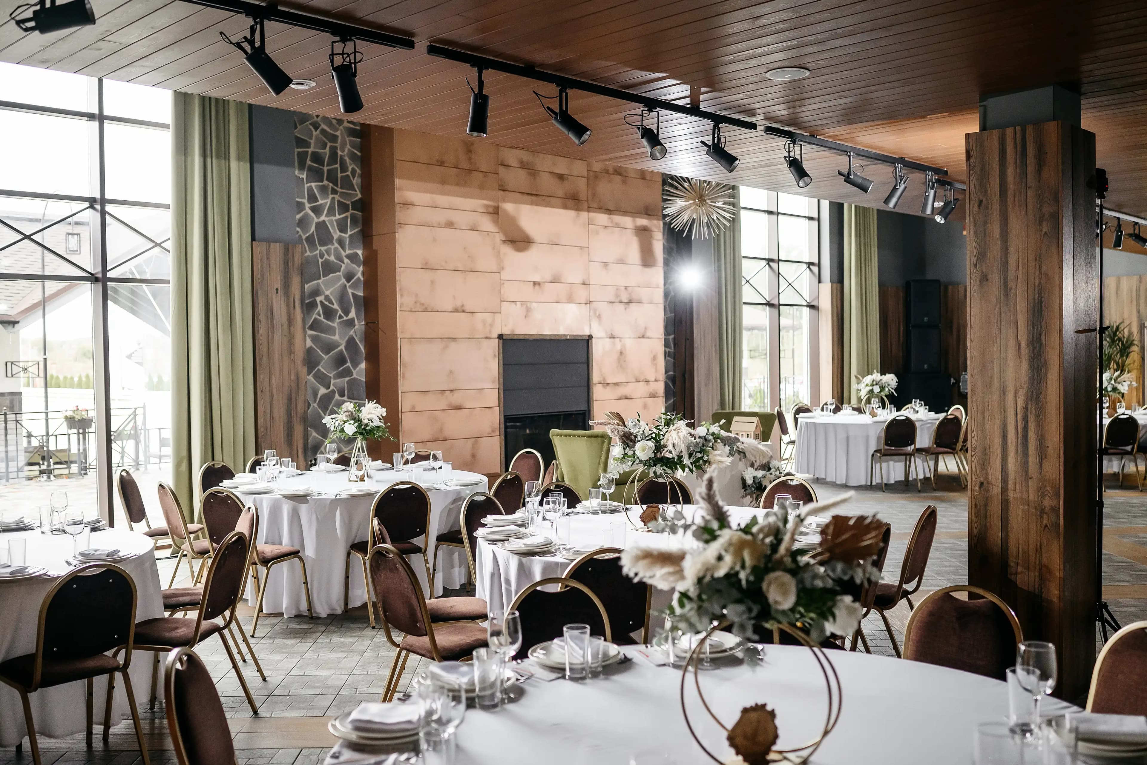 Banquet hall